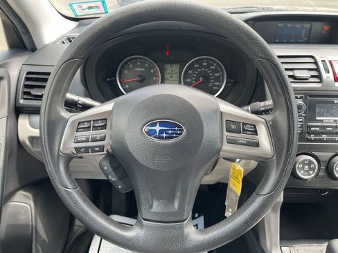 Used 2015 Subaru Forester Premium AWD/4WD image 21