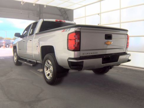 Used 2018 Chevrolet Silverado 1500 LT w/ All Star Edition AWD/4WD image 6