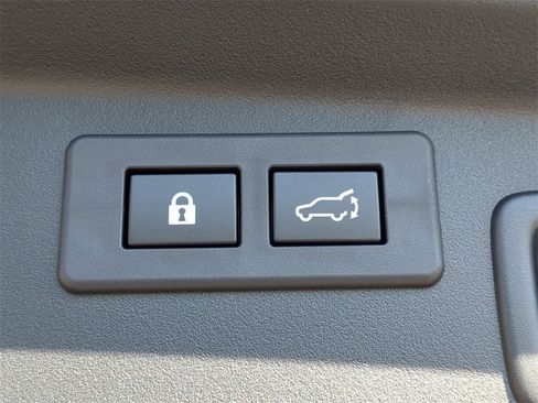 New 2026 Subaru Outback Premium image 10