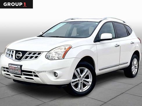 Used 2013 Nissan Rogue SV w/ Premium Pkg image 1