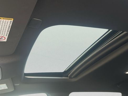 Used 2022 GMC Sierra 2500 Denali image 12