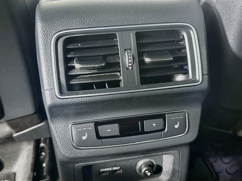 Used 2019 Audi Q5 2.0T Premium Plus w/ Premium Plus Package AWD/4WD image 27