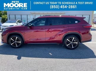 Used 2022 Toyota Highlander XSE video 1