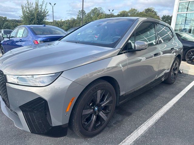 Certified 2024 BMW iX xDrive50 w/ Sport Package AWD/4WD image 1