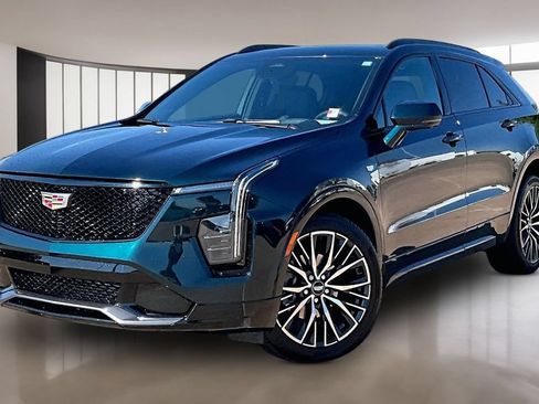 Used 2025 Cadillac XT4 Sport AWD/4WD image 1
