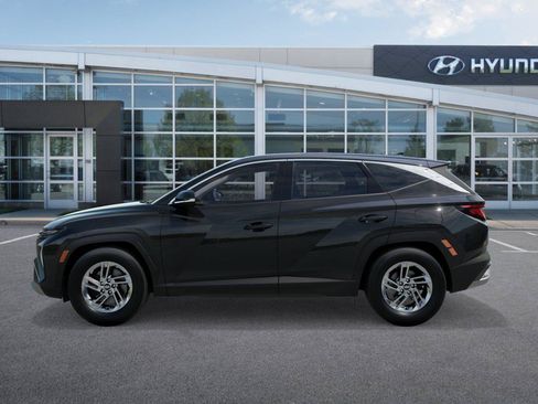 New 2026 Hyundai Tucson SE FWD image 3