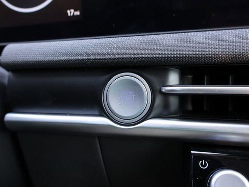 New 2026 Hyundai Tucson Limited image 34