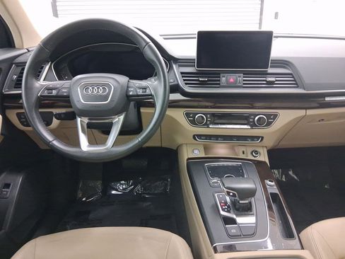 Used 2018 Audi Q5 Premium Plus w/ Premium Plus Package image 4
