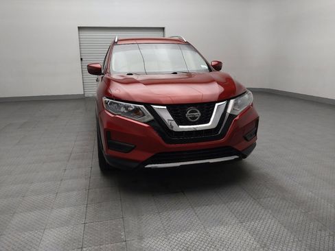 Used 2018 Nissan Rogue SV image 14