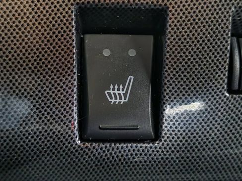 Used 2009 Dodge Challenger SRT8 w/ SRT Option Group II image 30