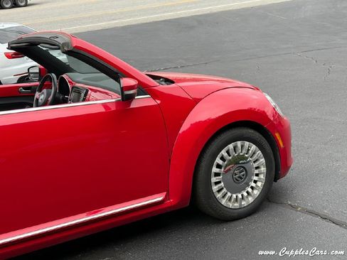 Used 2014 Volkswagen Beetle 1.8T FWD image 43