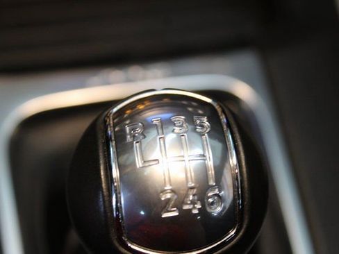 Used 2022 Ford Mustang Coupe image 23