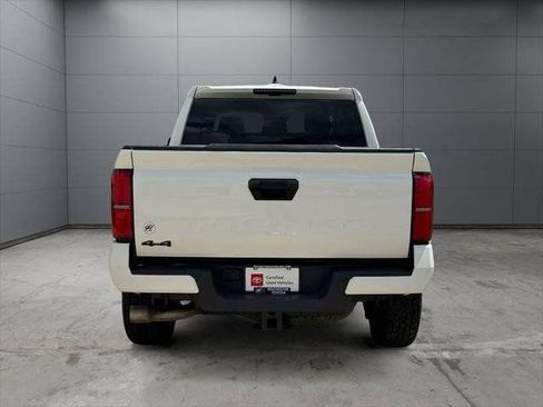Certified 2024 Toyota Tacoma TRD Off-Road AWD/4WD image 94