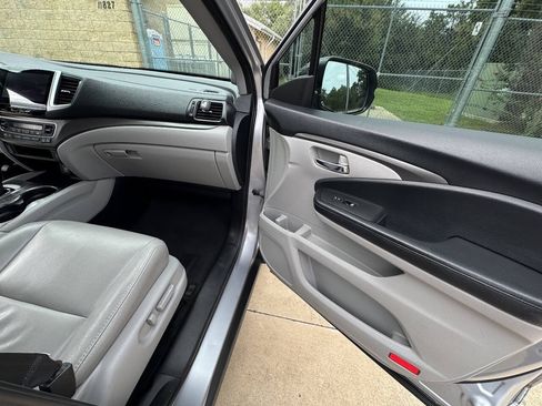 Used 2017 Honda Pilot EX-L image 36