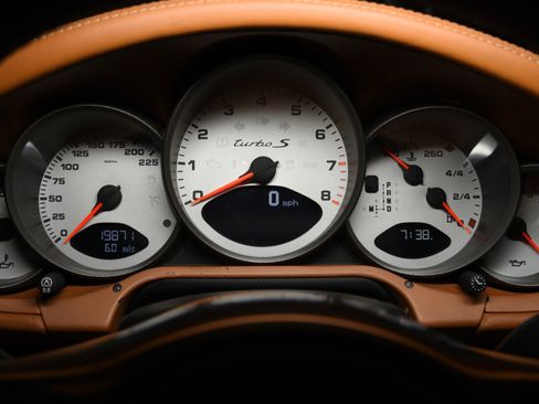 Used 2011 Porsche 911 Turbo S AWD/4WD image 27