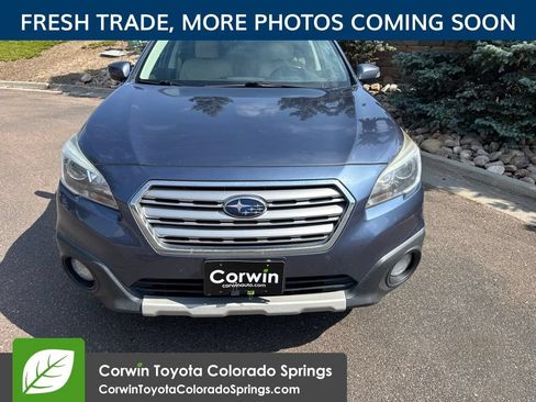 Used 2017 Subaru Outback 2.5i Limited AWD/4WD image 2