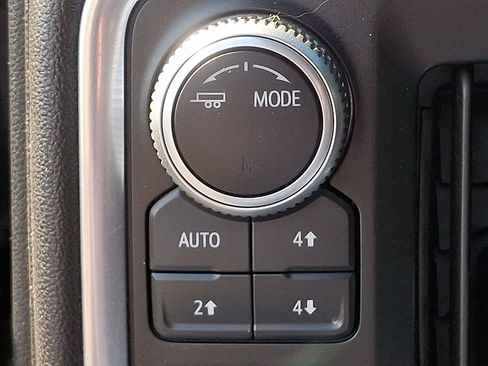 Used 2020 GMC Sierra 3500 Denali w/ Denali Ultimate Package AWD/4WD image 24