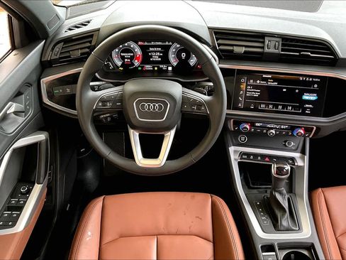 Used 2025 Audi Q3 2.0T Premium Plus AWD/4WD image 6