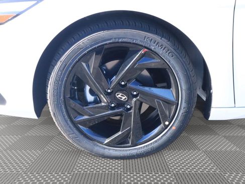 New 2026 Hyundai Elantra Sport image 4