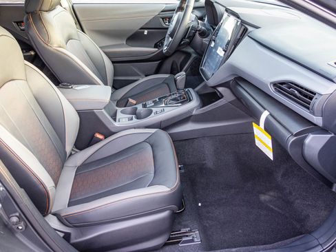 New 2026 Subaru Crosstrek 2.5i Limited w/ Crosstrek Mirror Package image 38