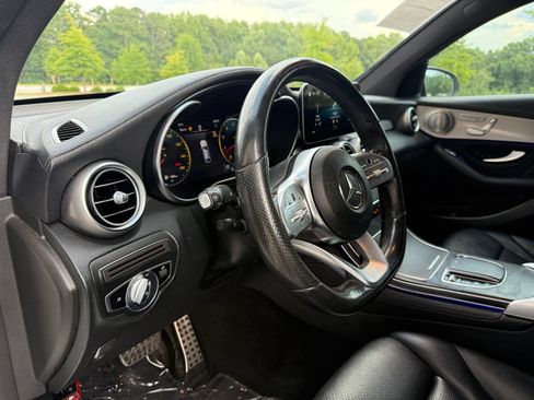 Used 2020 Mercedes-Benz GLC 300 4MATIC Coupe image 22