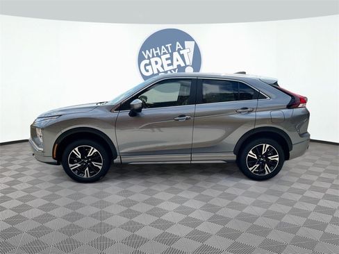 New 2025 Mitsubishi Eclipse Cross SEL image 3