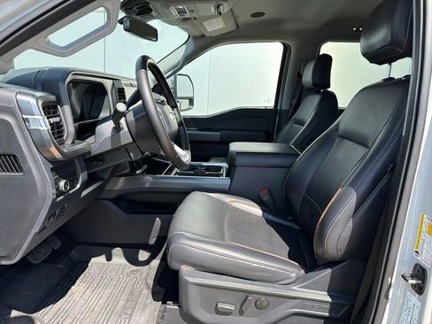 Certified 2025 Ford F350 Lariat w/ Lariat Ultimate Package AWD/4WD image 13