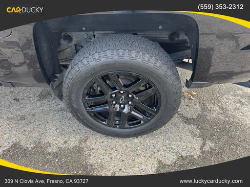 Used 2018 Chevrolet Silverado 1500 LT w/ LT Eassist Package image 24