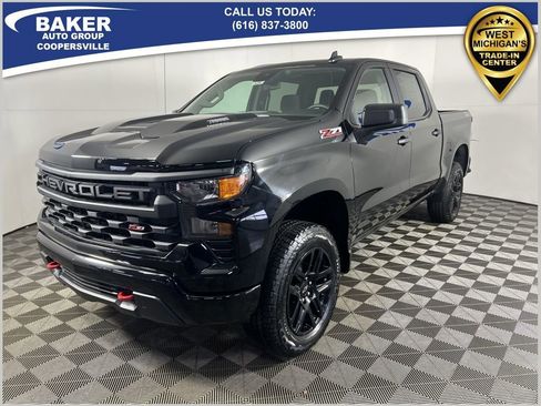 New 2026 Chevrolet Silverado 1500 Custom Trail Boss AWD/4WD image 1