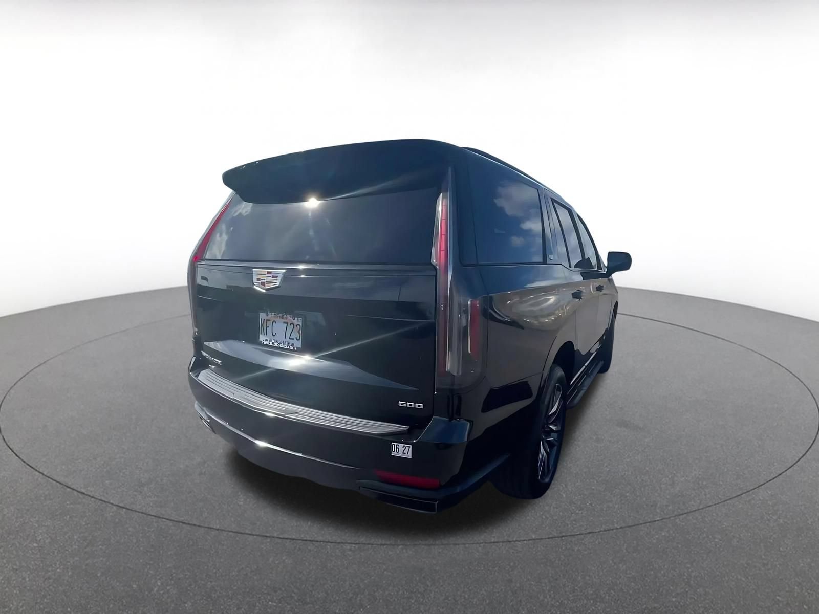 Used 2023 Cadillac Escalade Sport AWD/4WD image 14