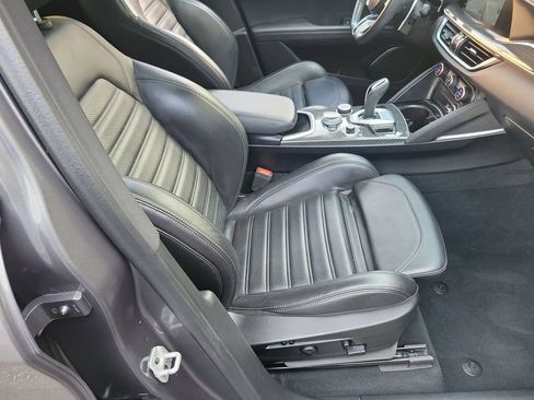 Used 2022 Alfa Romeo Stelvio Quadrifoglio w/ Active Assist Plus Package AWD/4WD image 17