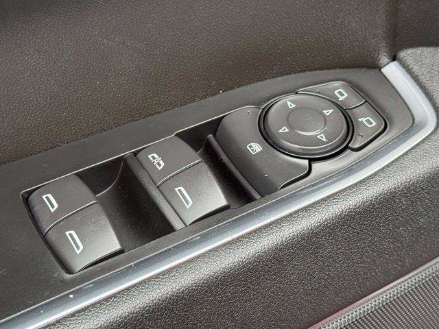 Used 2026 Chevrolet Silverado 1500 RST w/ RST Select Package AWD/4WD image 10
