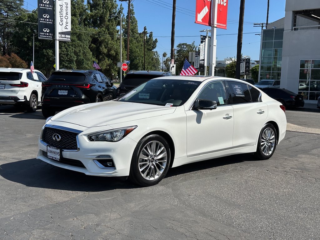 Used 2023 INFINITI Q50 Luxe RWD image 2