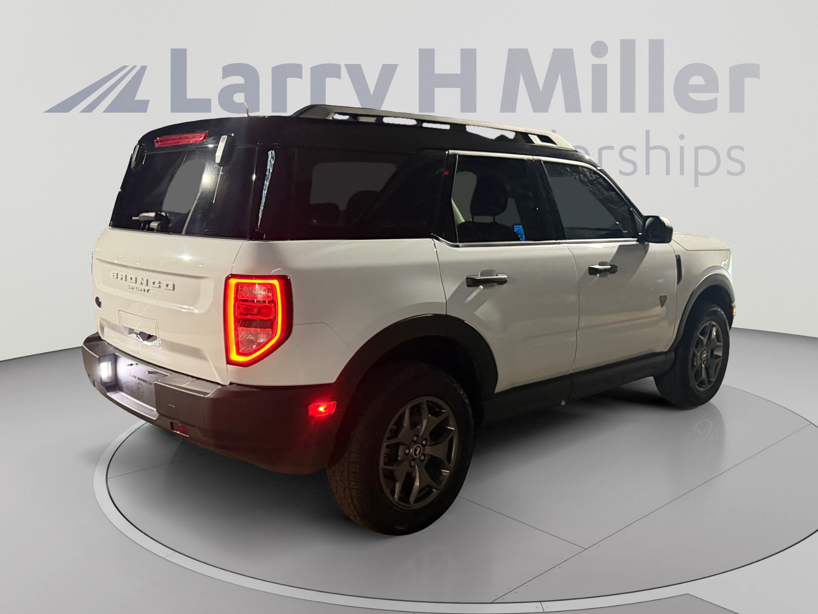 Used 2024 Ford Bronco Sport Badlands AWD/4WD image 5