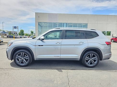 Used 2022 Volkswagen Atlas SEL R-Line AWD/4WD image 3
