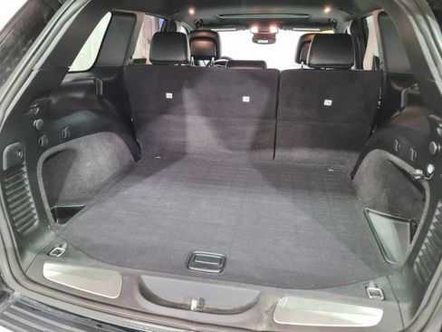 Used 2019 Jeep Grand Cherokee Limited image 51