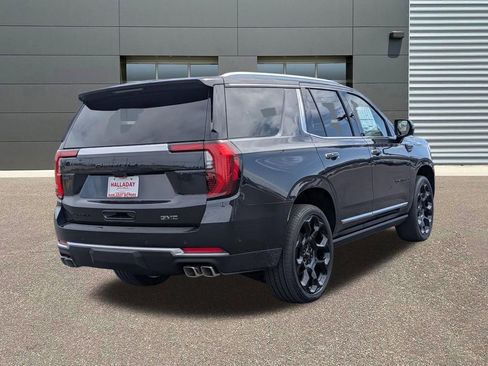 New 2026 GMC Yukon Denali w/ Denali Reserve Package AWD/4WD image 5