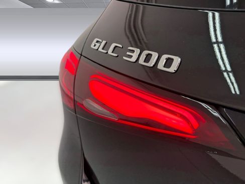 Certified 2024 Mercedes-Benz GLC 300 GLC 300 image 11