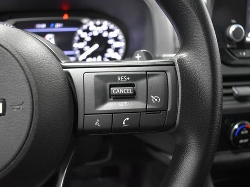 Certified 2024 Nissan Pathfinder S image 24