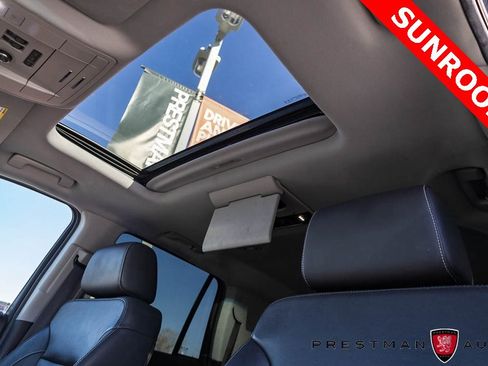 Used 2019 GMC Yukon SLT w/ Open Road Package image 14