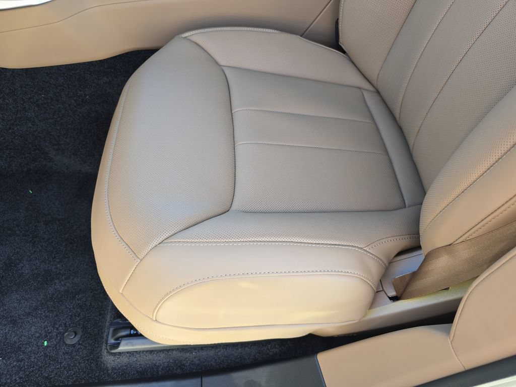 New 2026 Land Rover Range Rover SE AWD/4WD image 30