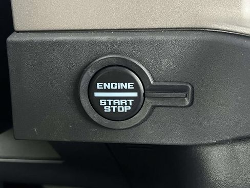 Used 2025 Ford Bronco Outer Banks w/ Sasquatch Package AWD/4WD image 30