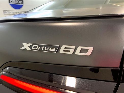 Certified 2023 BMW i7 xDrive60 w/ Executive Package 2 AWD/4WD image 9