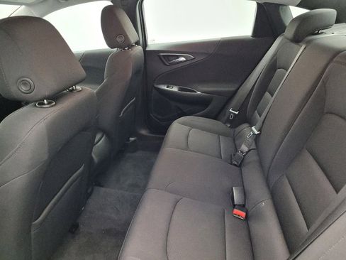 Used 2022 Chevrolet Malibu LS image 18