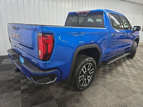 Used 2023 GMC Sierra 1500 AT4 w/ Technology Package AWD/4WD image 12