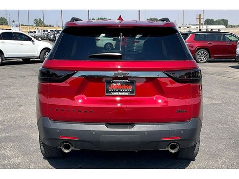 Used 2019 Chevrolet Traverse LT w/ LPO, Blackout Package image 4