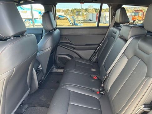 New 2026 Jeep Cherokee Limited image 14