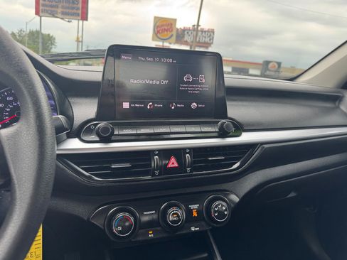 Used 2023 Kia Forte LXS FWD image 14