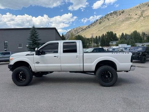 Used 2015 Ford F250 Platinum w/ FX4 Off-Road Package AWD/4WD image 14