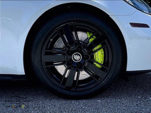 Used 2021 Porsche Panamera 4S AWD/4WD image 31